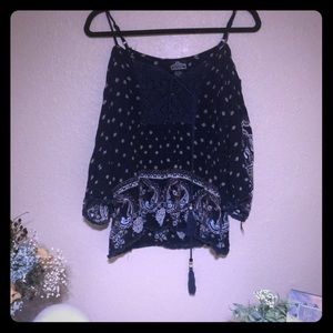 Angie long sleeve-off the shoulder shirt